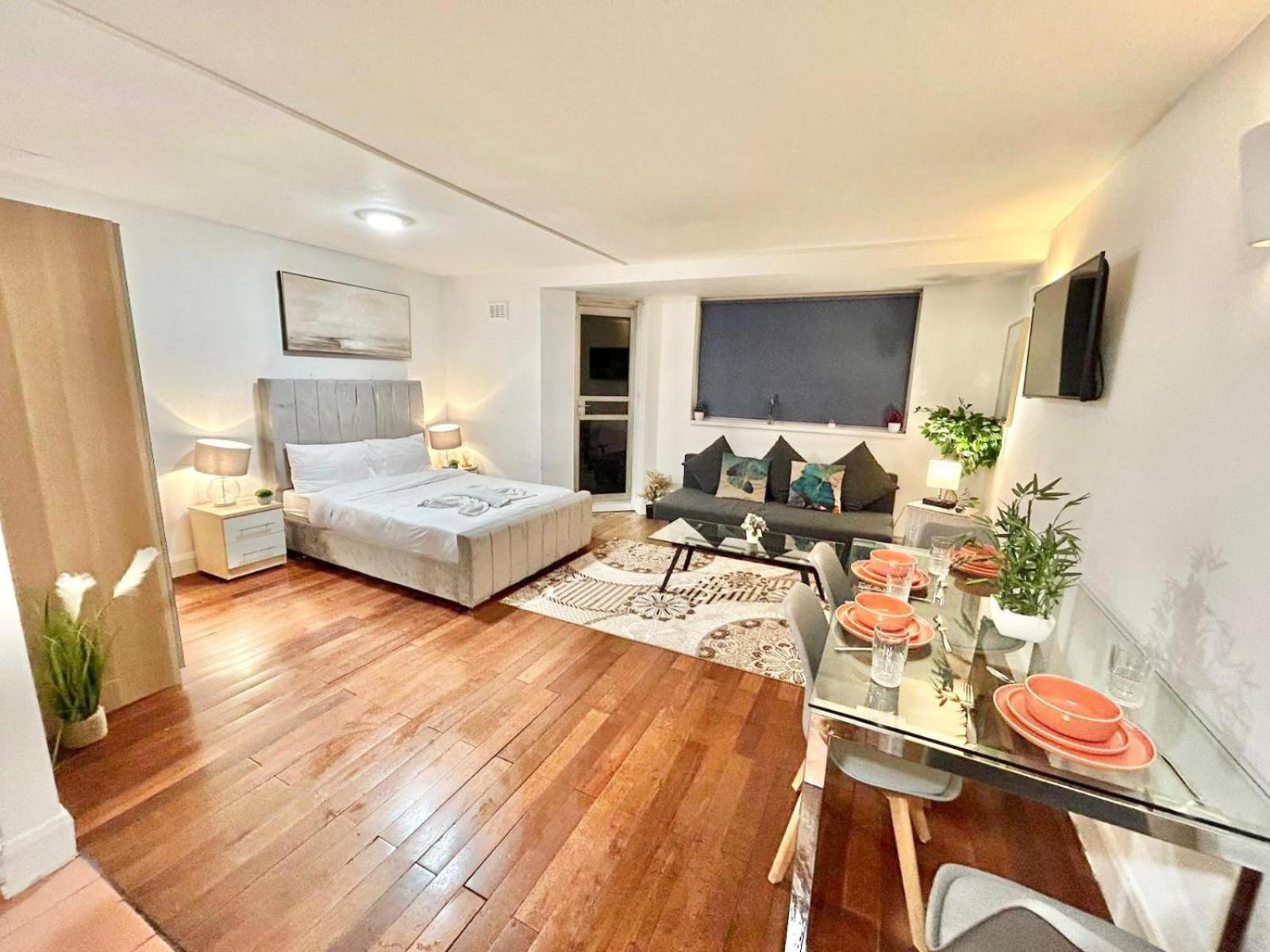 Comfortable Family Near Kensington * Londra